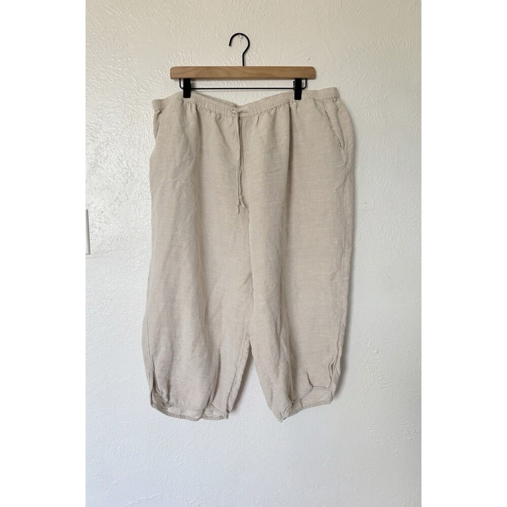 Avenue Women's Linen & Rayon Tan Cream Capri Pants Size 22/24